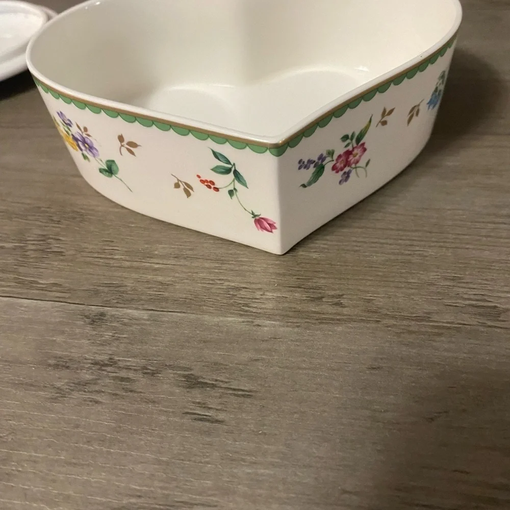 Vintage Garden Delight by Christopher Stuart Heart Shaped Bone China Trinket Box